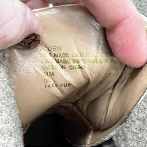 Aerosols Alden Hiking Boots Style Boot - Taupe / Stone - Picture 4 of 11